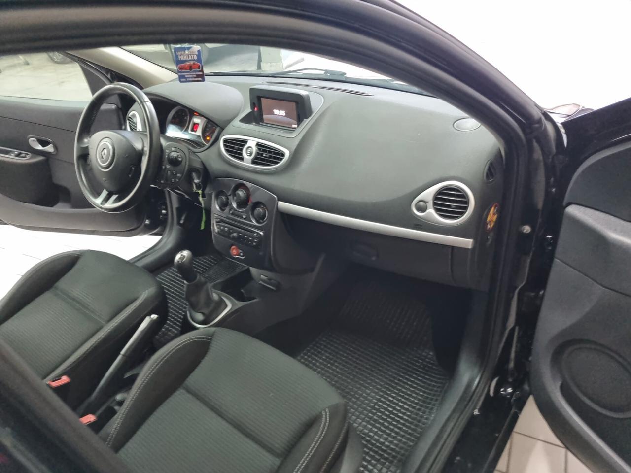 Renault Clio 1.2 16V 5 porte Dynamique