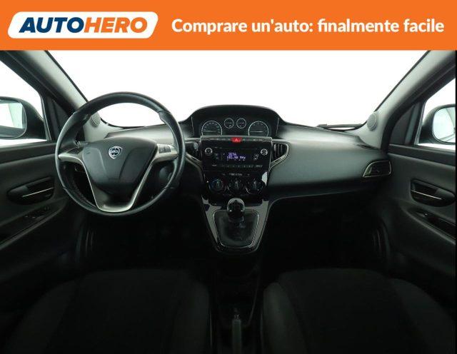 LANCIA Ypsilon 1.2 69 CV 5 porte Gold