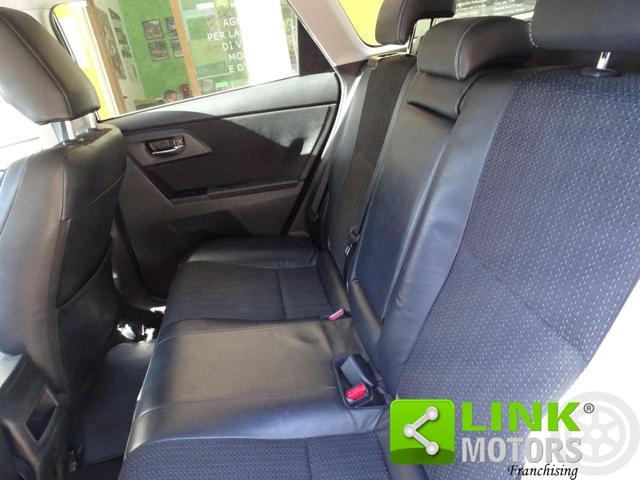 TOYOTA Auris Touring Sports 1.8 HYBRID/BENZINA 136 CV LOUNGE