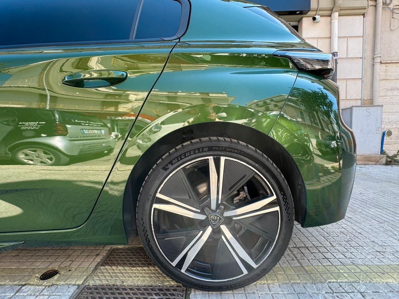 Peugeot 308 BlueHDi 130 S&S EAT8 GT Pack