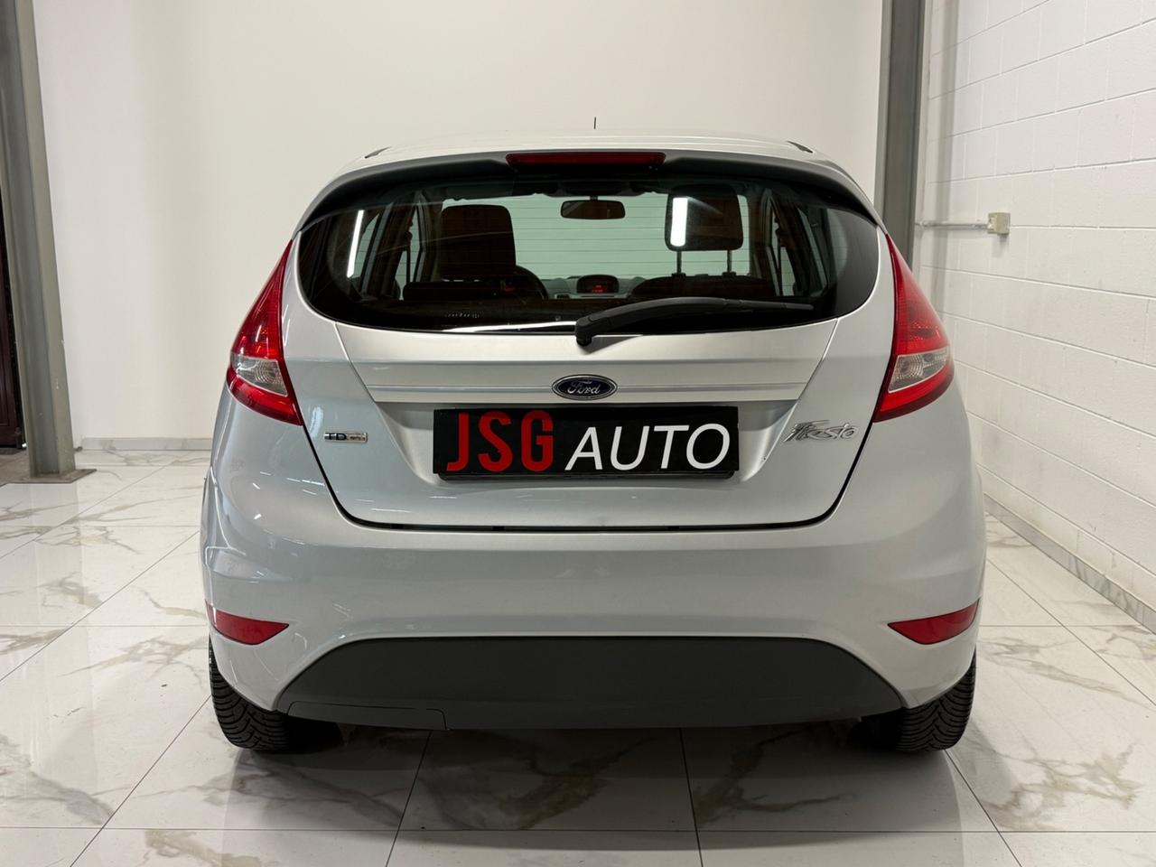 Ford Fiesta Fiesta+ 1.4 TDCi 70CV 5 porte