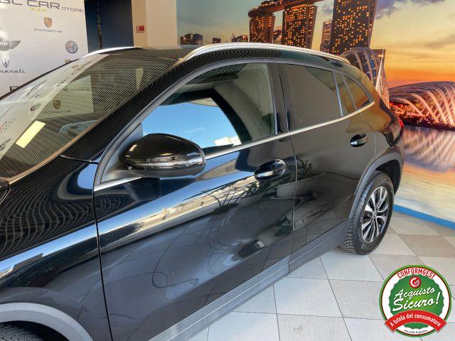MERCEDES-BENZ GLA 200 d Automatic Business Extra