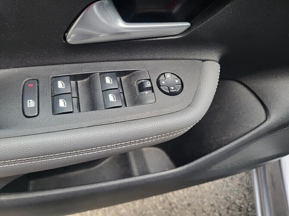 Opel Mokka 1.2 BENZINA 130CV AUTOMATICA 04/2021