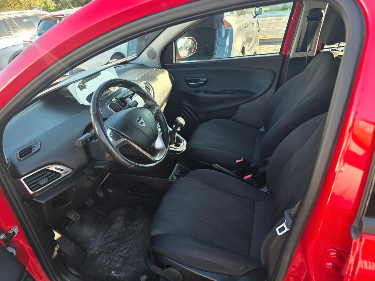 Lancia Ypsilon 1.2 70CV perfetta e garantita 12 mesi