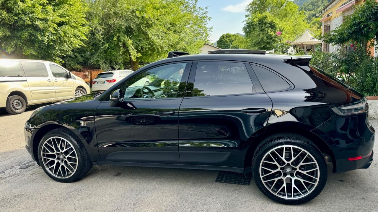 Porsche Macan 2.0 245cv