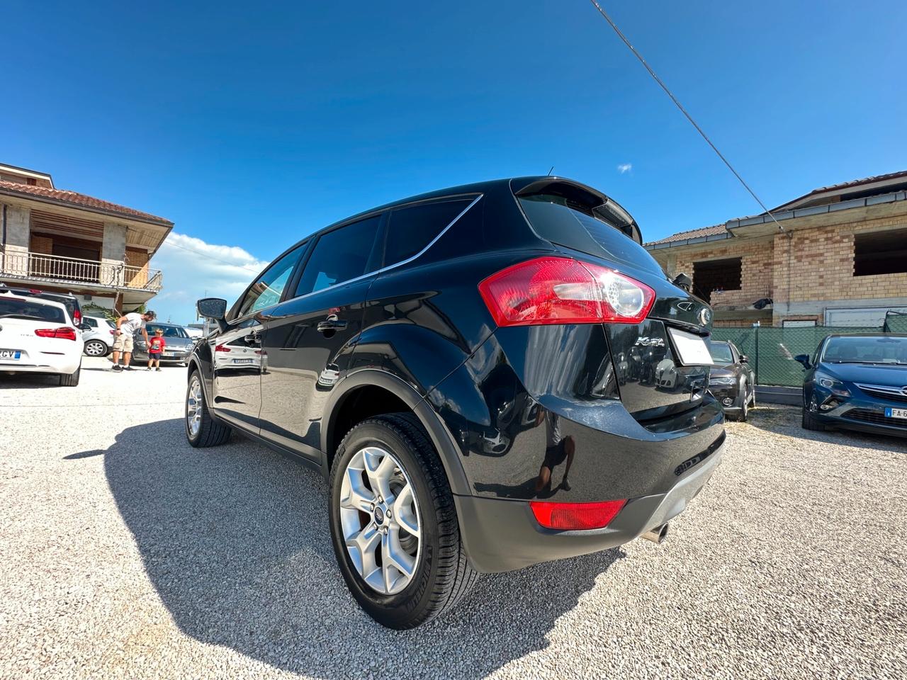 Ford Kuga 2.0 TDCi 140 cv 2WD 116.833 km