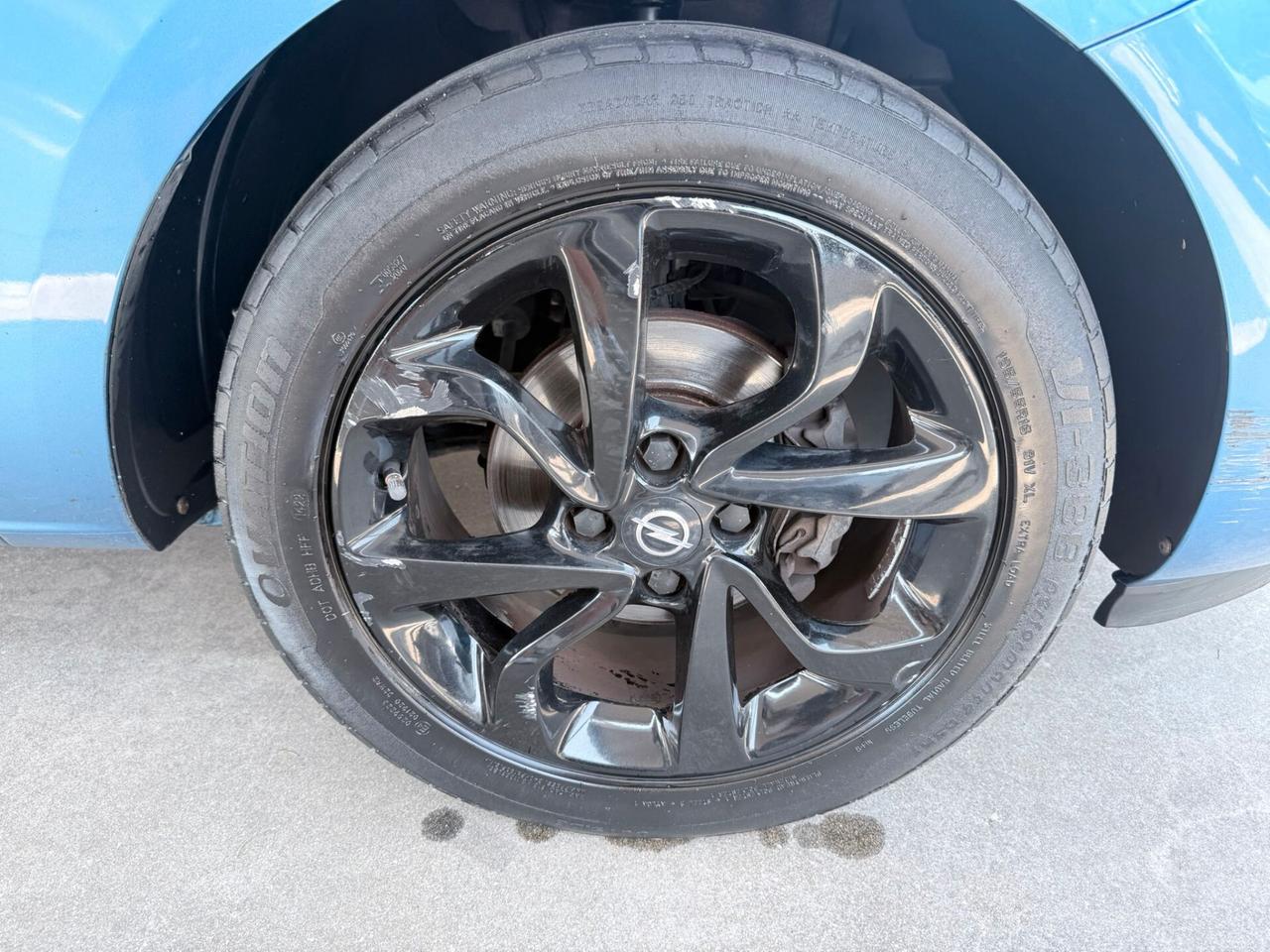Opel Corsa 1.4 90CV GPL Tech 5 porte b-Color