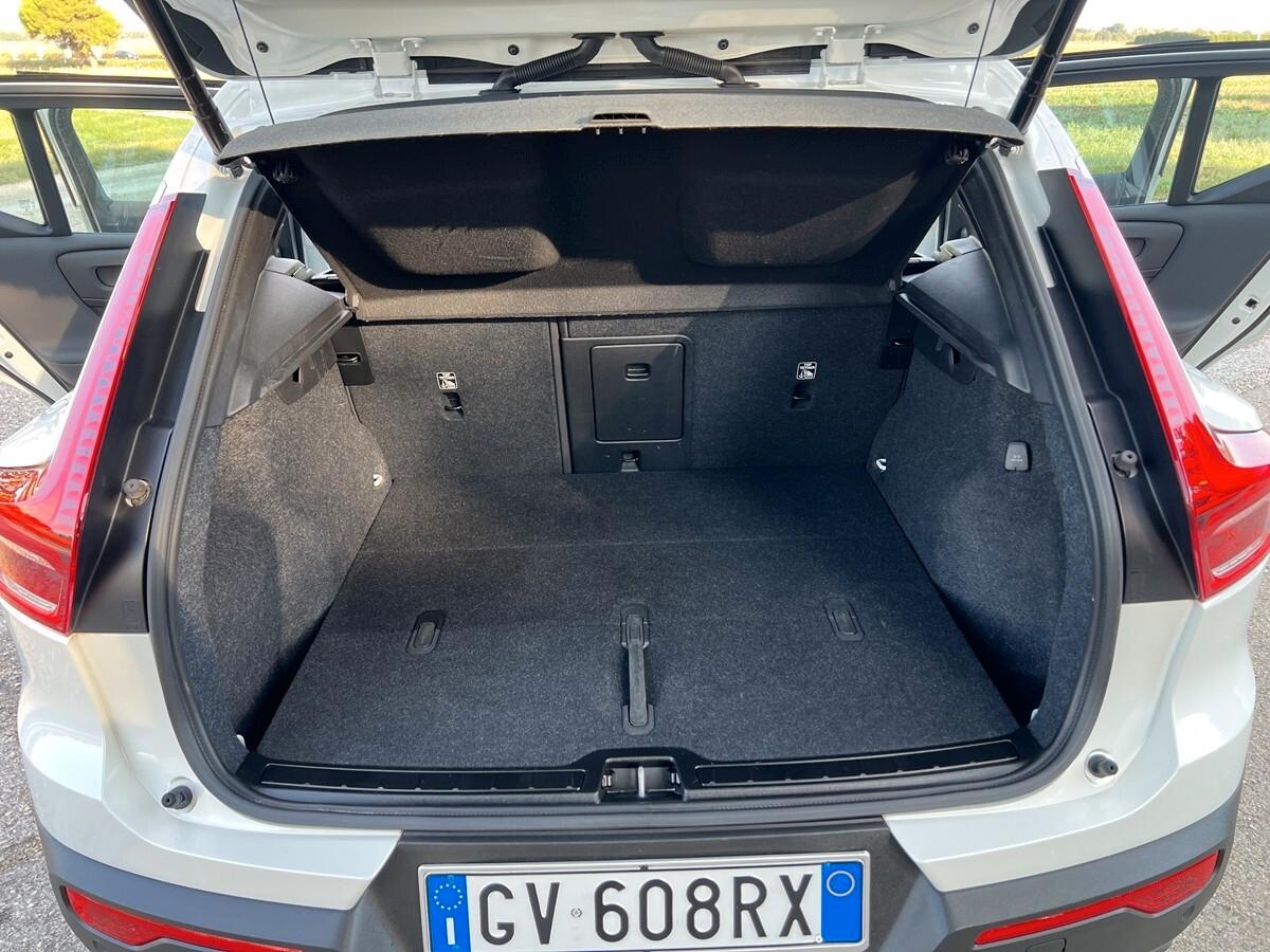 Volvo XC40 B3 automatico Core