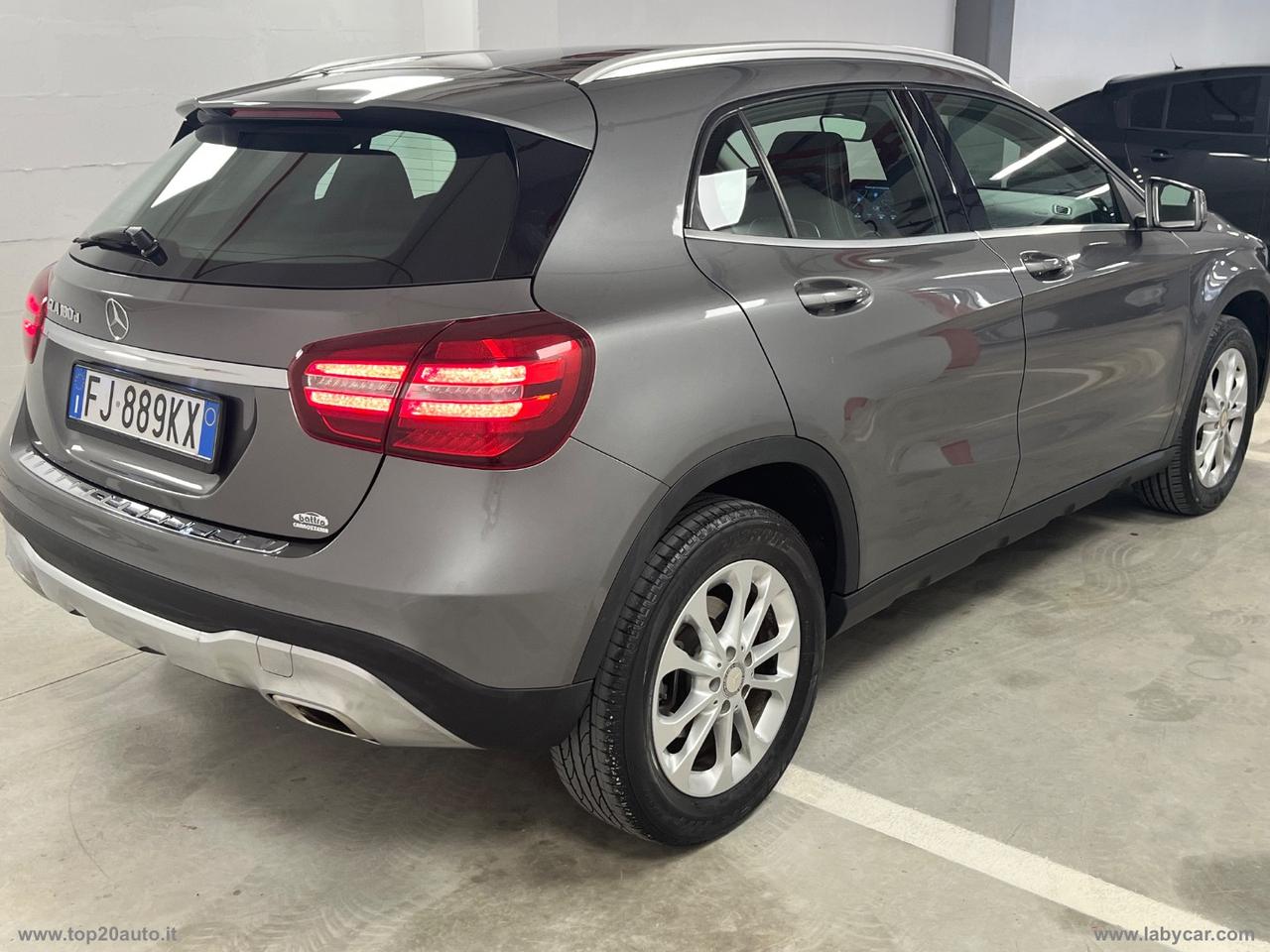 MERCEDES-BENZ GLA 180 CDI Automatic Sport