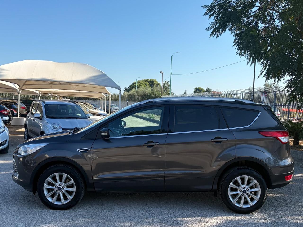 Ford Kuga 2.0 TDCI 120 CV S&S 2WD Titanium
