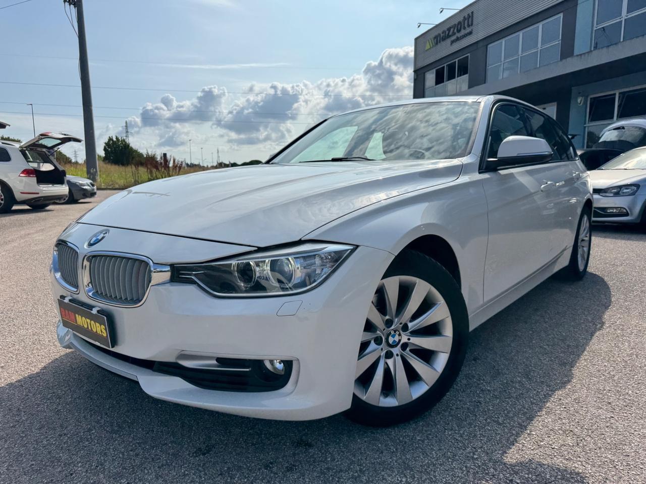 Bmw 320d 116cv Touring Modern NEOPATENTATI