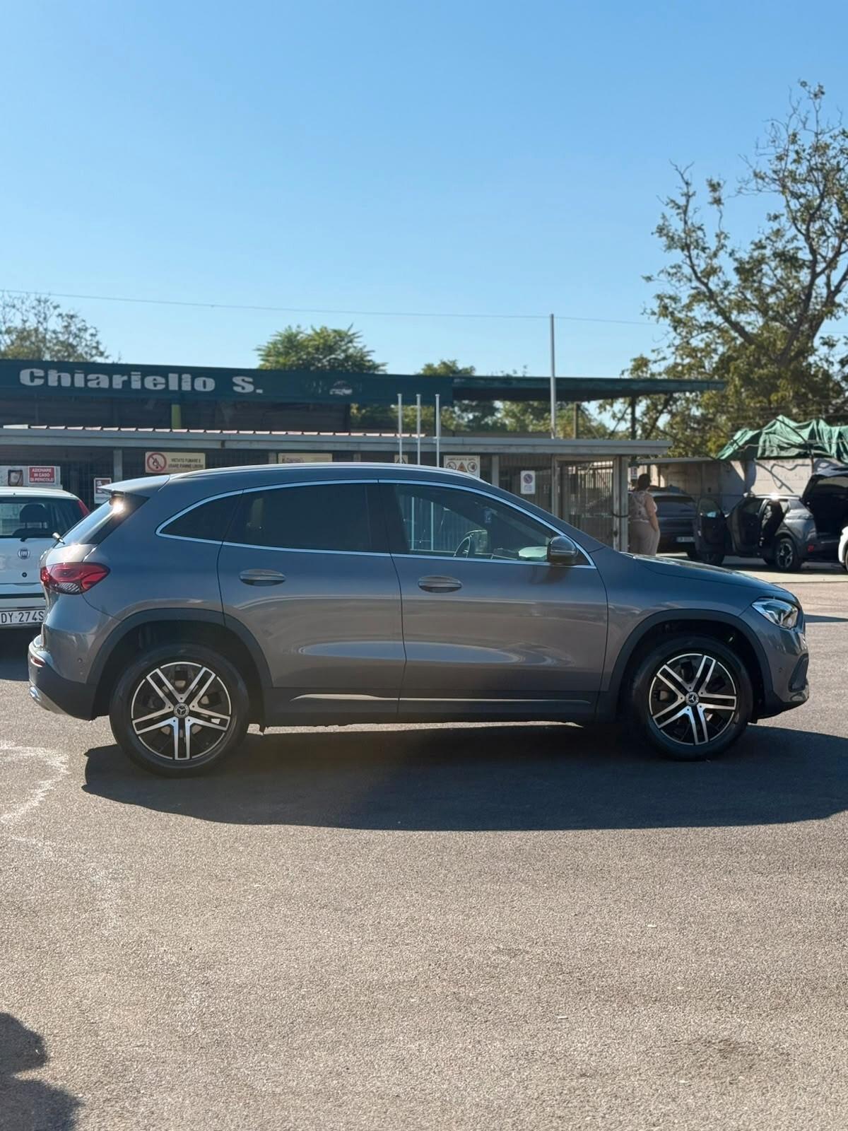 Mercedes-benz GLA 200 d Automatic Premium iva deducibile