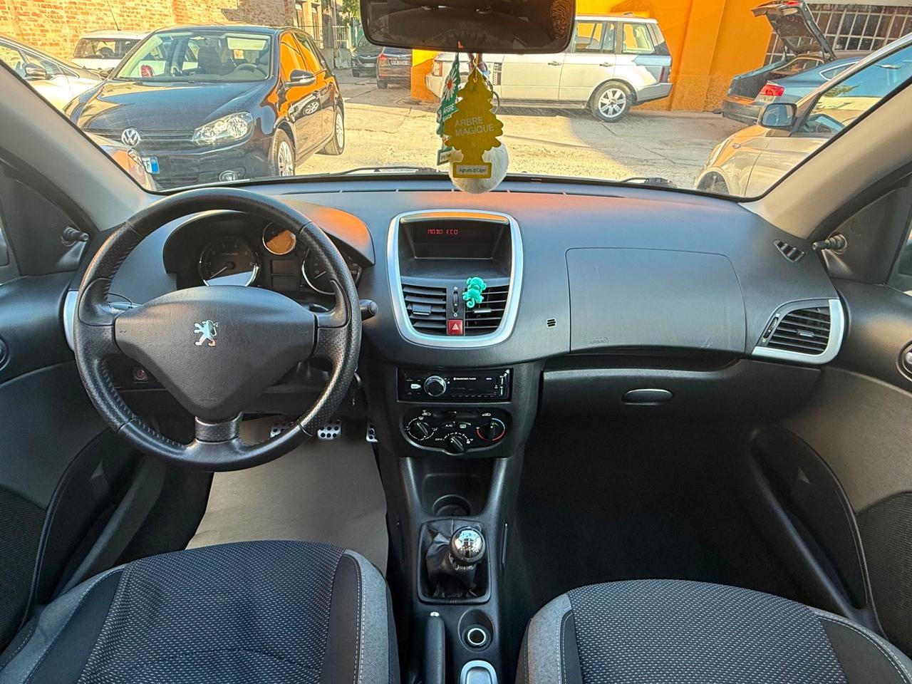 Peugeot 206 Plus 1.1 60CV 5p. Energie