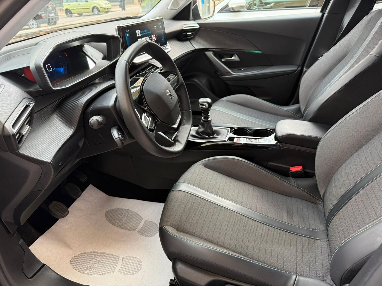 Peugeot 2008 1.5 BlueHDi 110 S&S Allure Pack