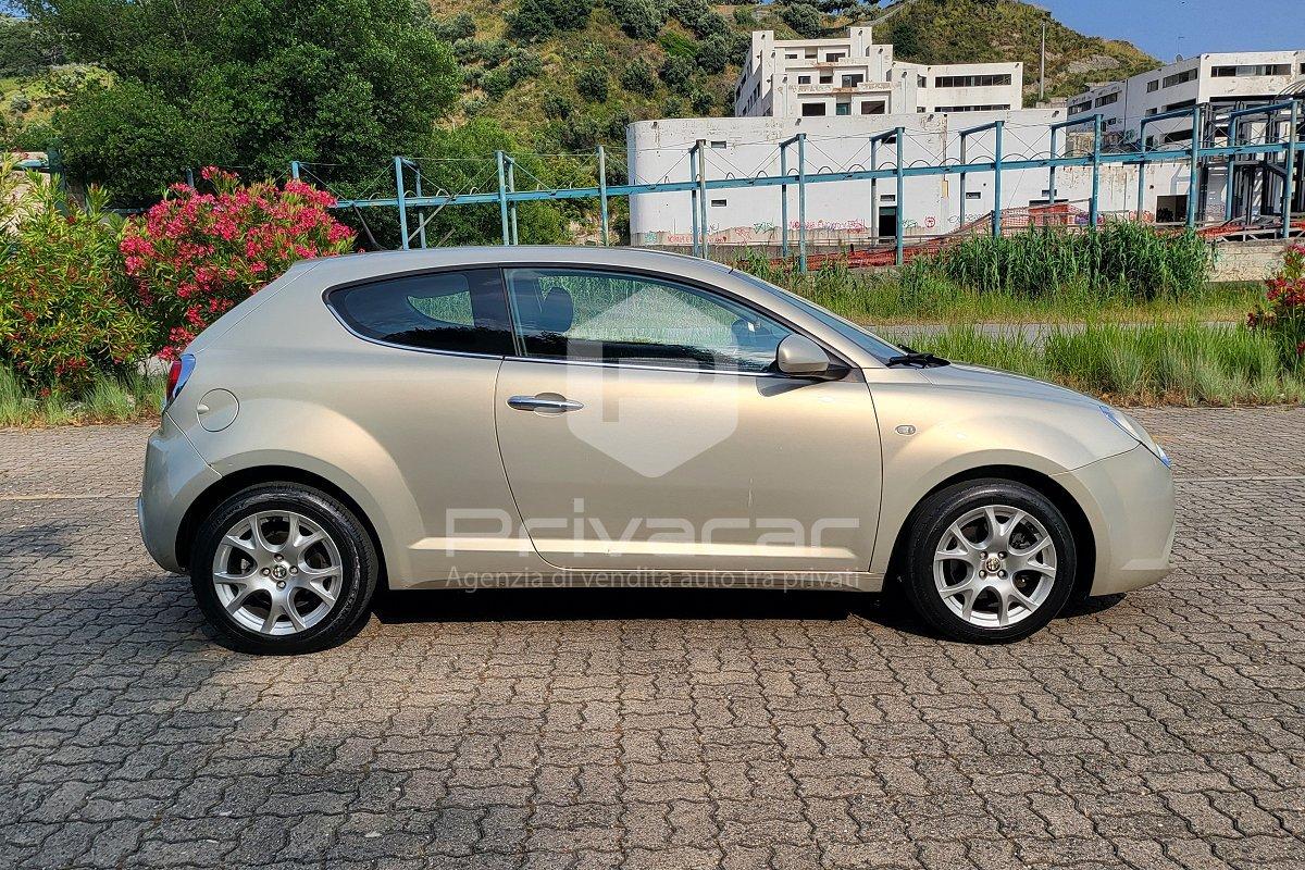 ALFA ROMEO MiTo 1.6 JTDm 16V Distinctive Sport Pack