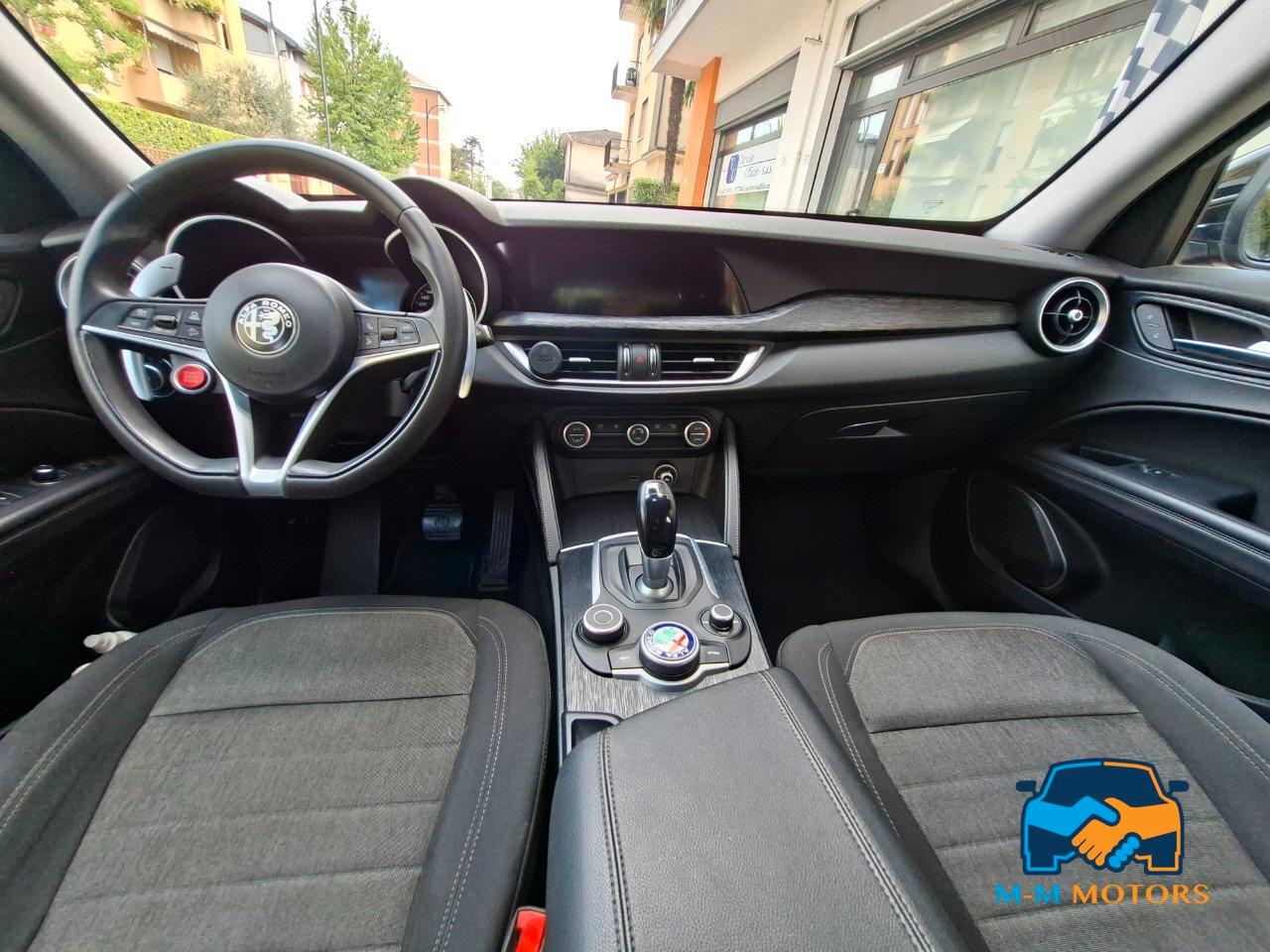 Alfa Romeo Stelvio 2.2 t Super Q4 190cv cinghia nuova