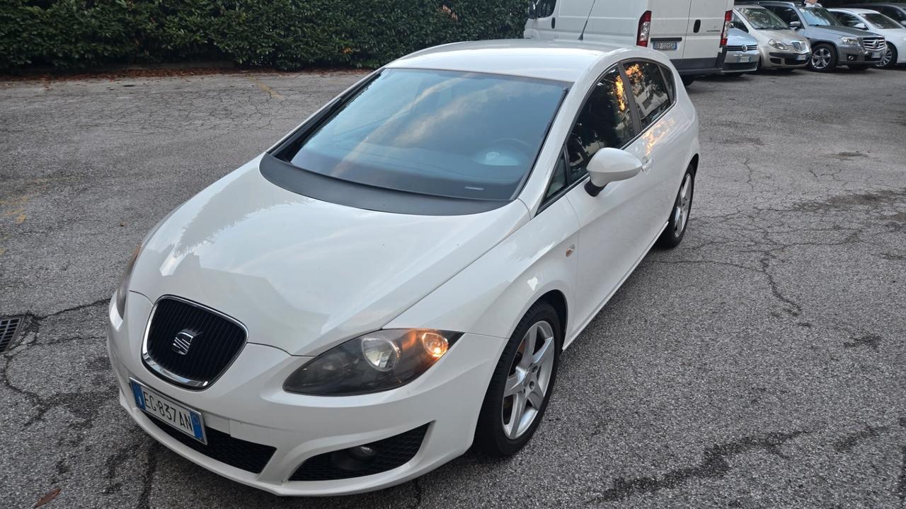 Seat Leon 1.6 TDI Copa x Neopatentati