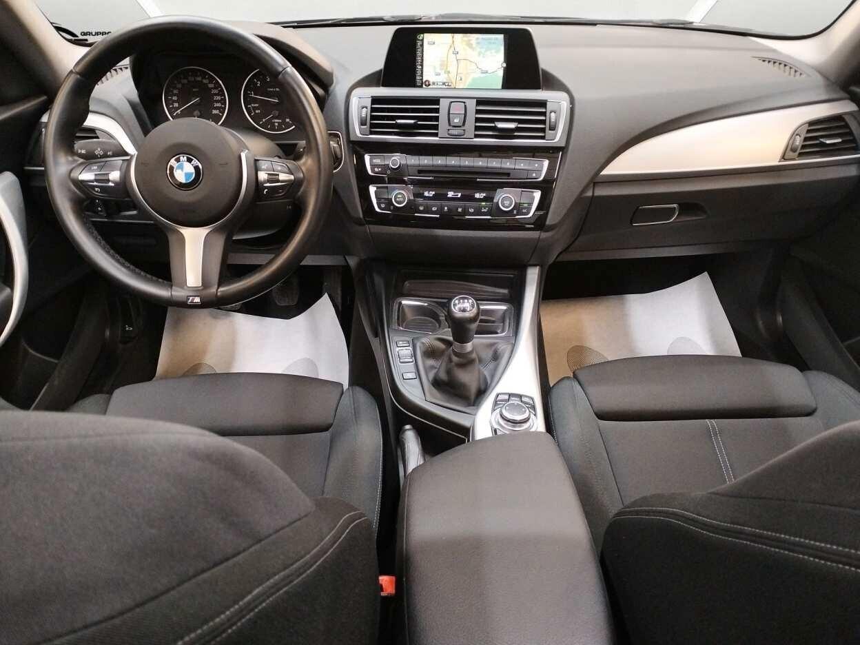 BMW 220 i Serie 2 F22 Coupe Sport * 68.000 KM *