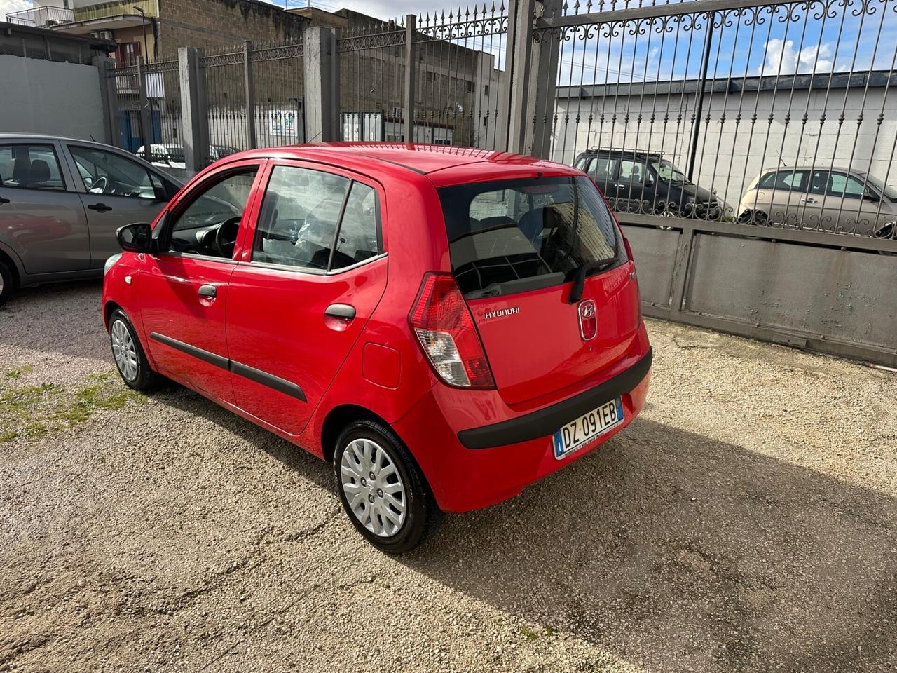 Hyundai i10 1.1 12V BlueDrive GPL 2010