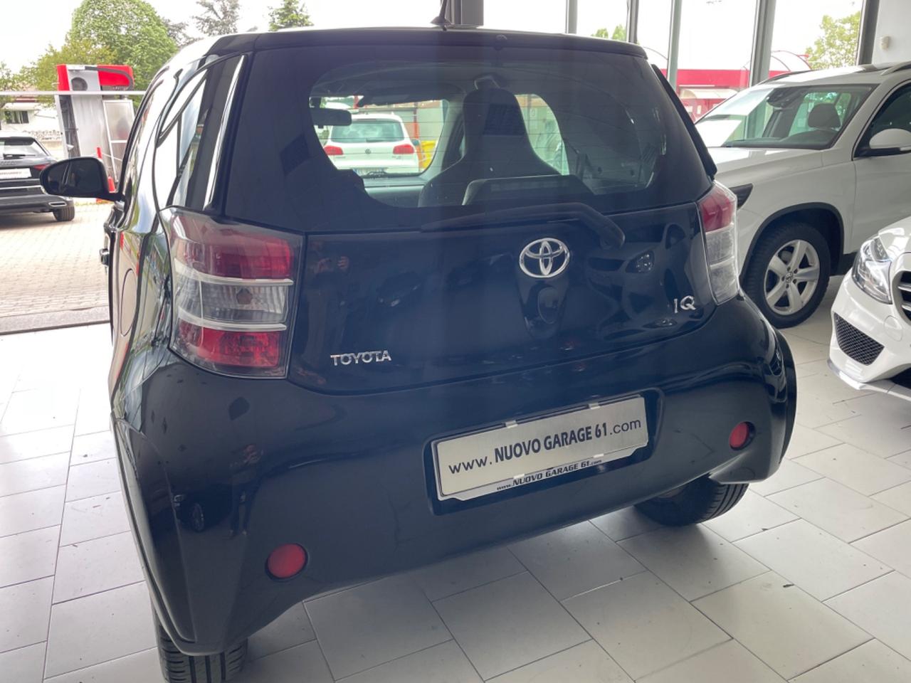 Toyota iQ 1.0 Sol