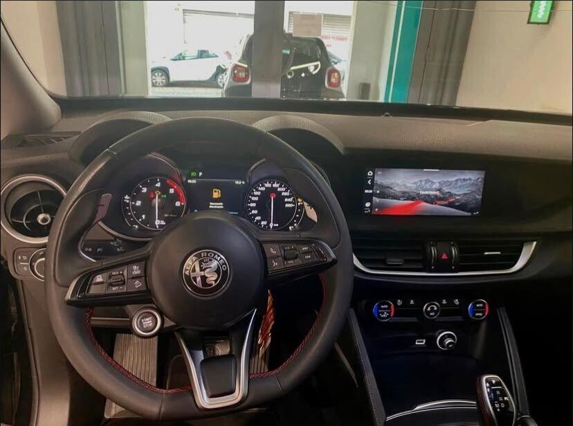 Alfa Romeo Stelvio 2.2 Turbodiesel 190 CV AT8 Q4 Business