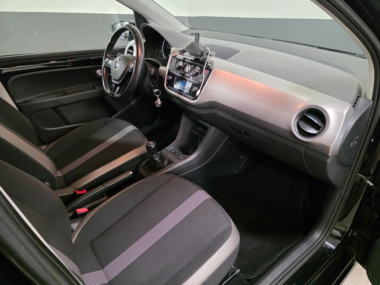 Volkswagen up! 1.0 75 CV NEOPATENTATI