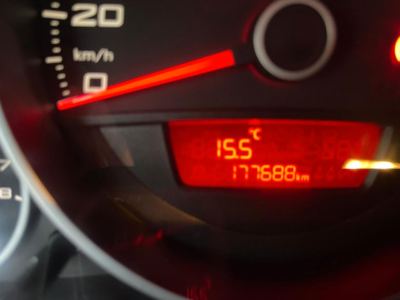 Seat Mii 1.0 5 porte by Cosmopolitan