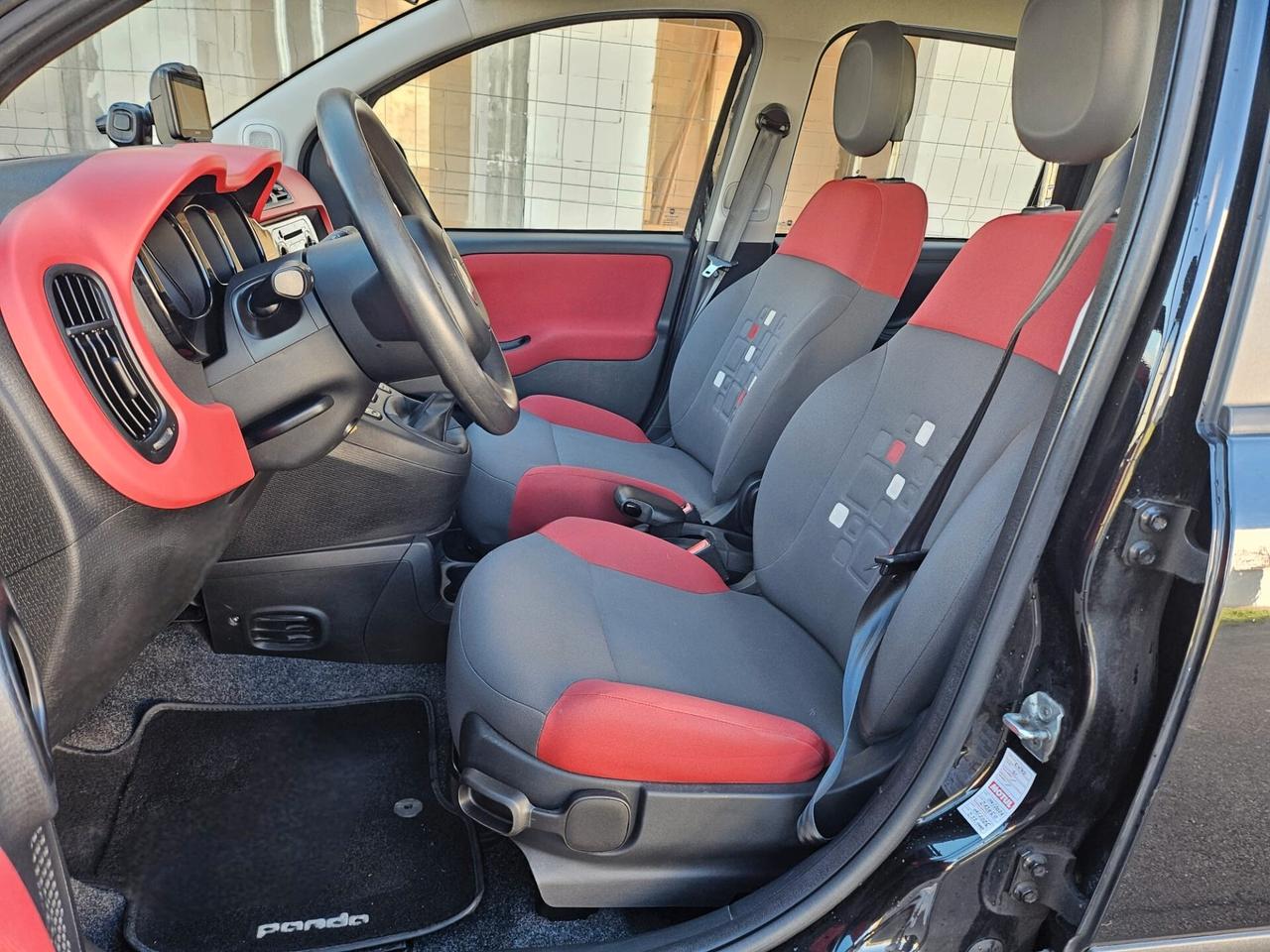 Fiat Panda 0.9 Lounge MULTIFUNZIONE SENSORI TOM TOM