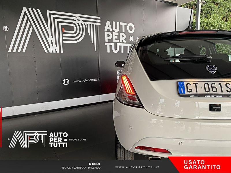 Lancia Ypsilon Ypsilon 1.0 firefly hybrid Platino s&s 70cv
