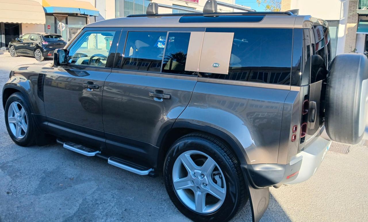 LAND ROVER Defender 110 3.0D I6 200 CV AWD Auto X-Dynamic SE (147 kw)