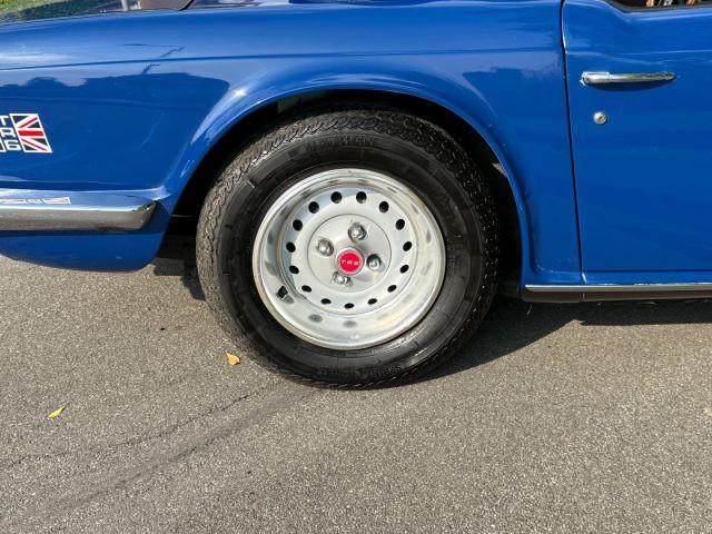 TRIUMPH TR6 CC 2498 PI AUTO IN CONTOVENDITA