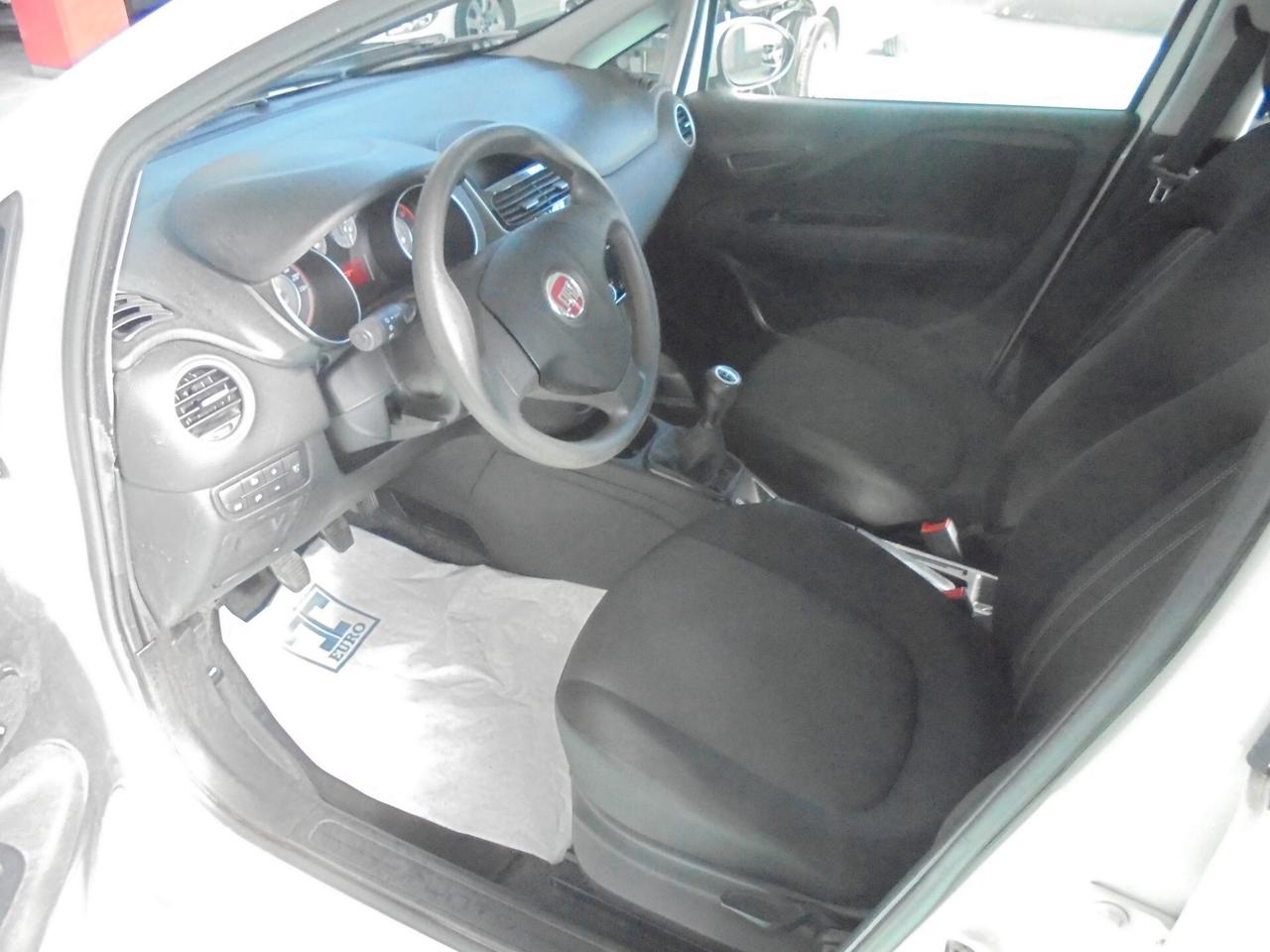 Fiat Punto 1.3 MJT II S&S 95 CV 5 porte Street NEOPATENTATI
