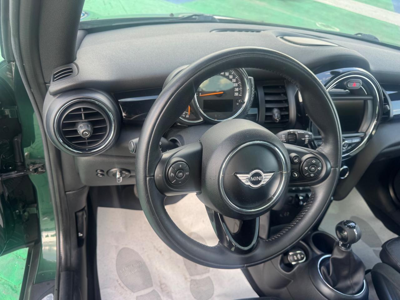 Mini 2.0 Cooper SD Business