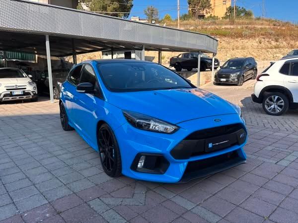 FORD FOCUS RS
