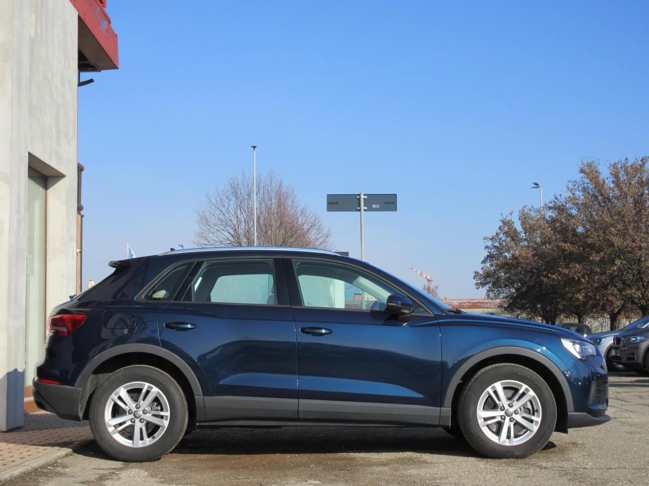 Audi Q3 40 2.0 tdi Business quattro 190cv s-tronic