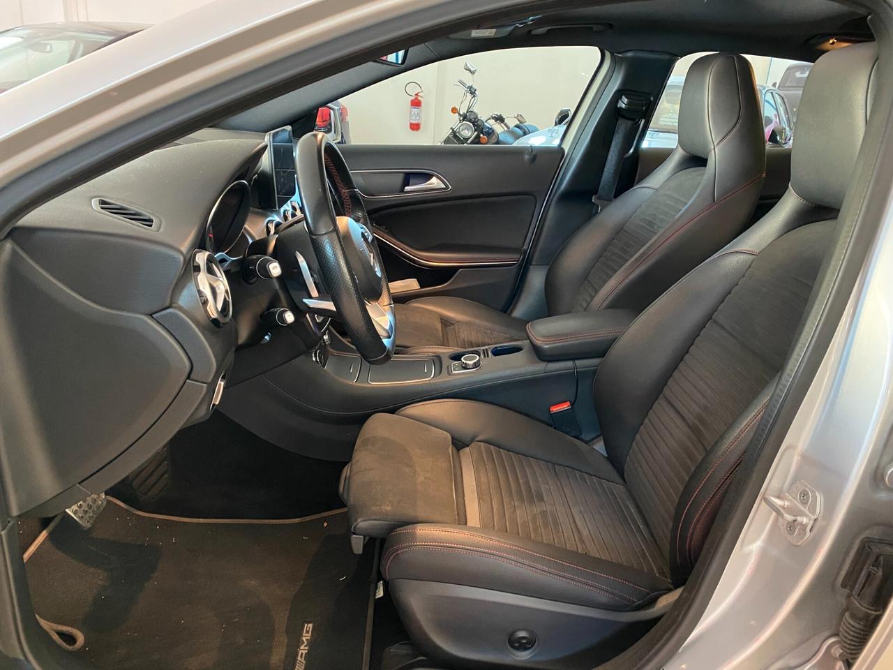 Mercedes-benz GLA200 d Automatic 4Matic Premium Amg