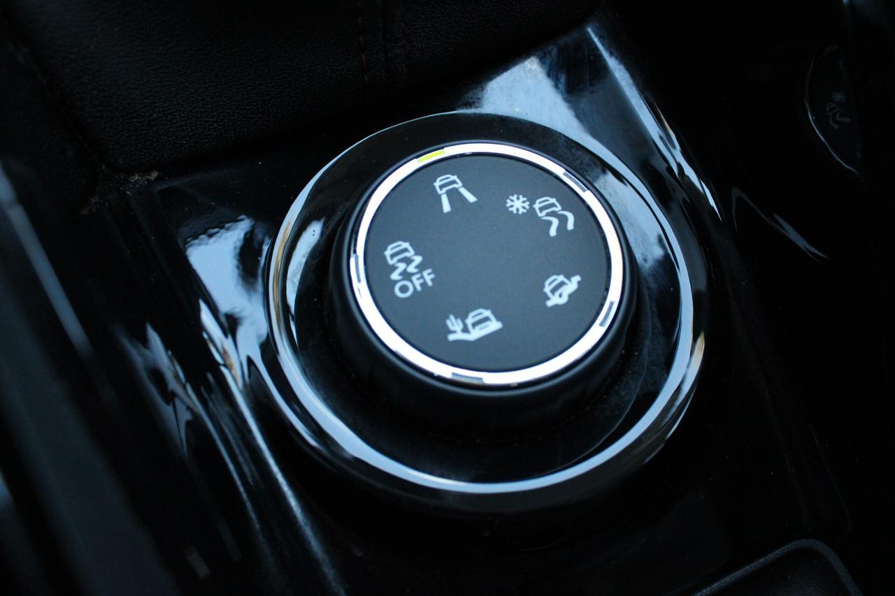 Peugeot 2008 BlueHDi 100 GT Line
