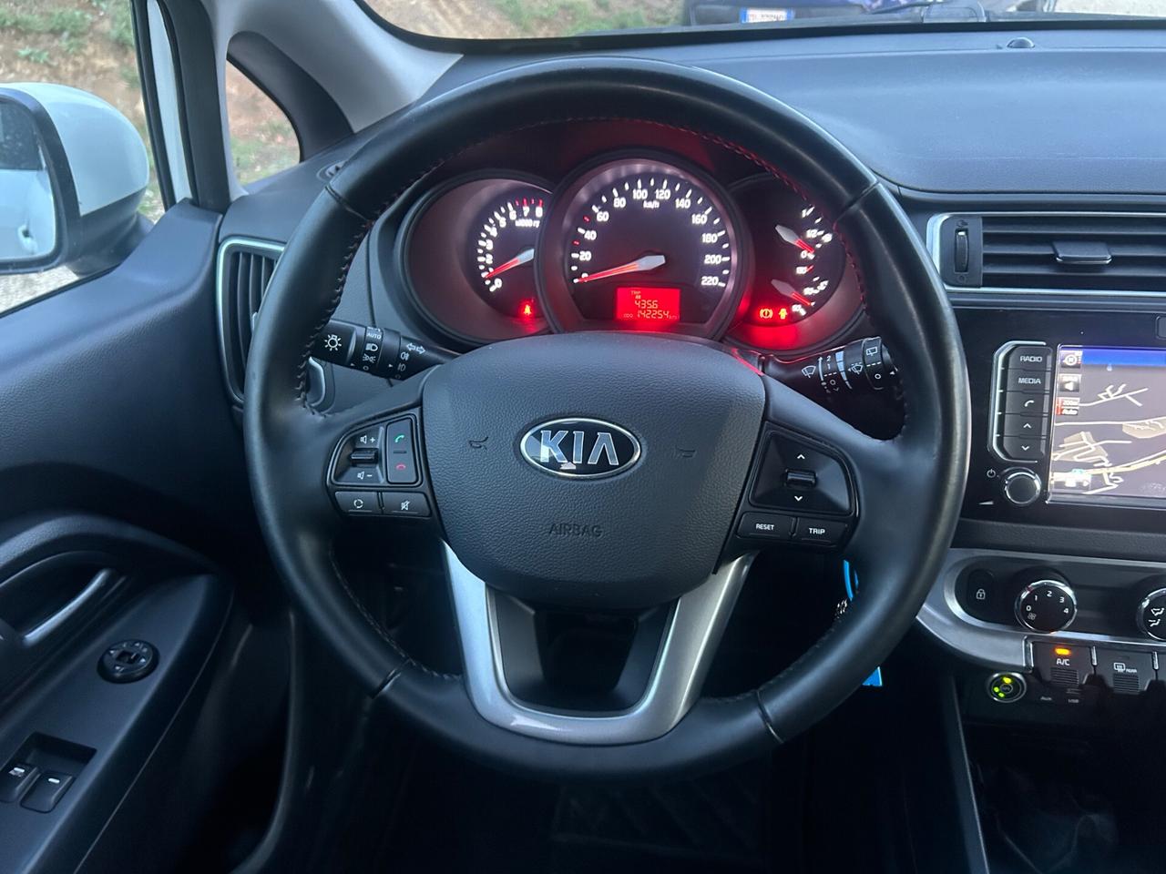 Kia Rio 1.2 CVVT 5p. ECO GPL Cool neopatentati