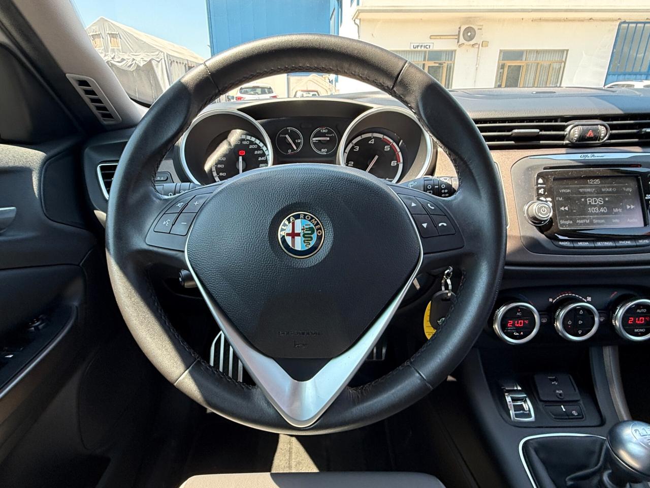 Alfa Romeo Giulietta 1.6 JTDm-2 105 CV Exclusive