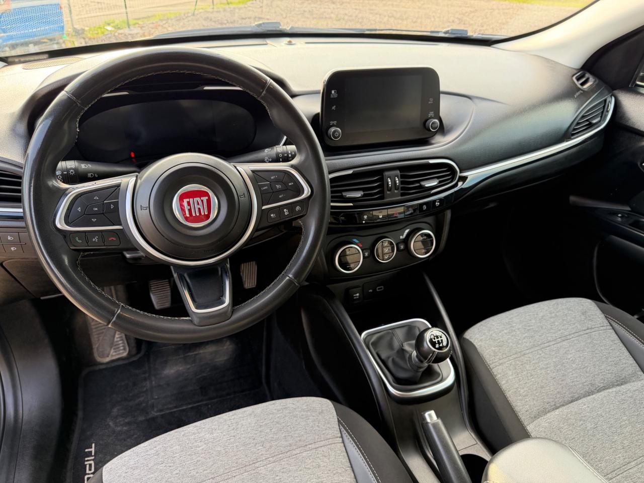 Fiat Tipo 1.6 Mjt S&S 5 porte Cross