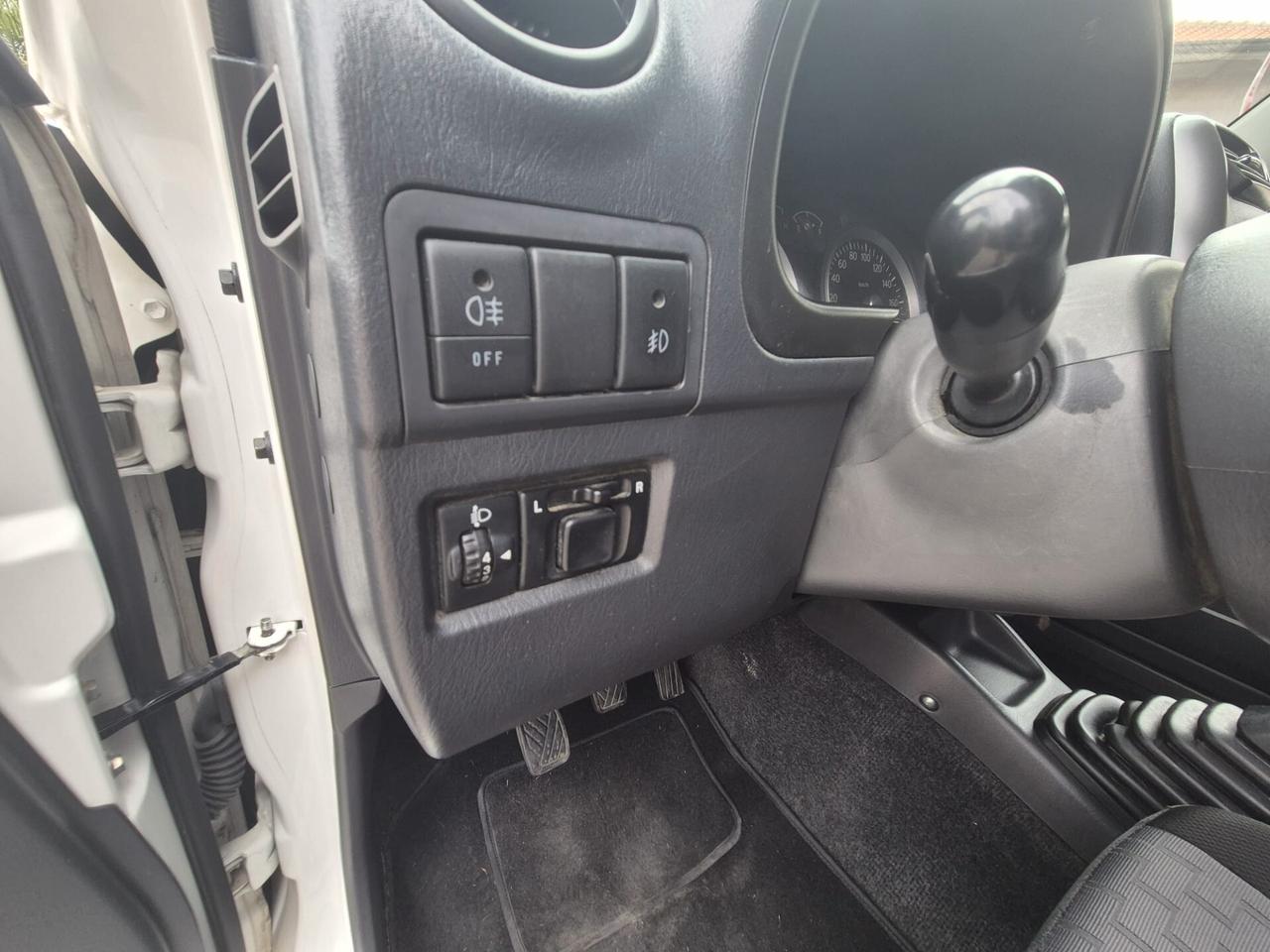 Suzuki Jimny 1.5 DDiS cat 4WD Special 2011