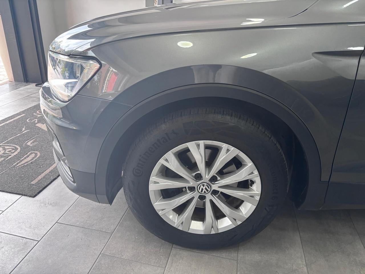 VOLKSWAGEN TIGUAN 2.0 TDI DSG NAVI-LED