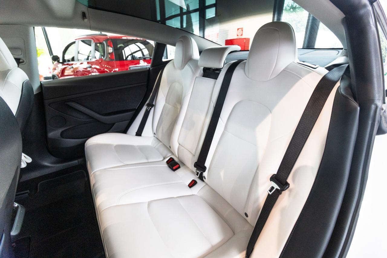 Tesla Model 3 Long Range Dual Motor AWD