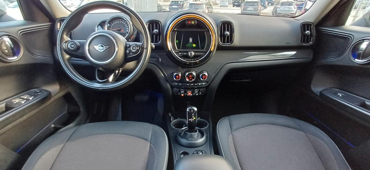 Mini One D Countryman 1.5 Business Automatica