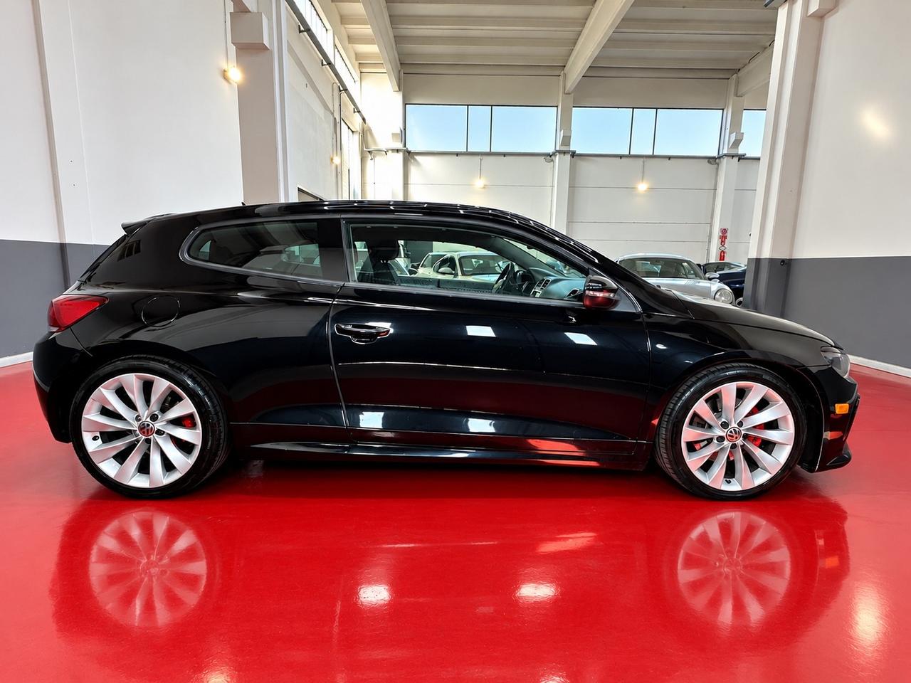 Volkswagen Scirocco 1.4 TSI 160CV