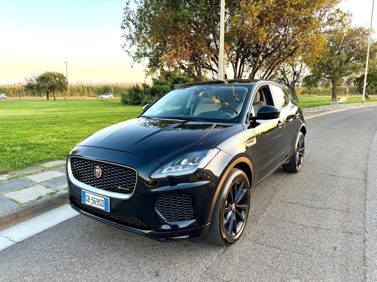 Jaguar E-Pace 2.0D 240 CV R-Dynamic-Anche Permuta-Garanzia