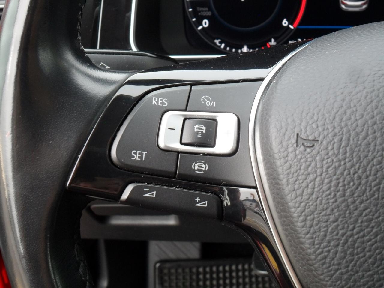 Volkswagen Golf 2.0 TDI DSG 5p. Executive BlueMotion Technology