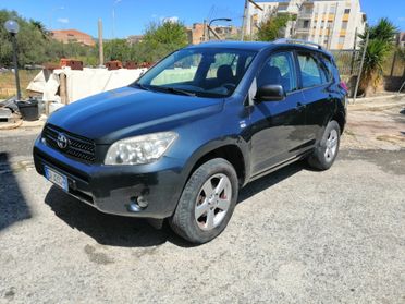 Toyota RAV 4 RAV4 2.2 D-4D 150 CV DPF Luxury