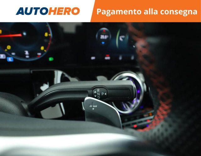 MERCEDES-BENZ GLA 200 d Automatic Premium