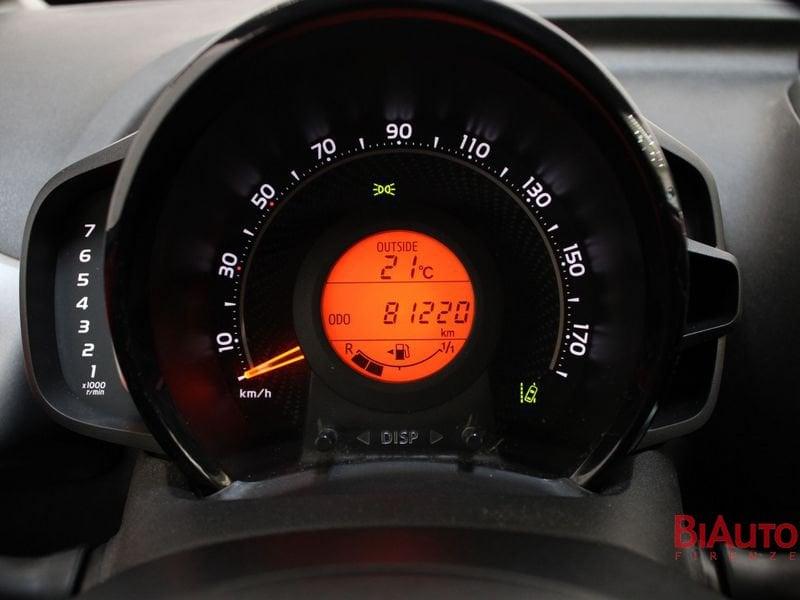 Toyota Aygo Aygo 5p 1.0 x-cool 72cv